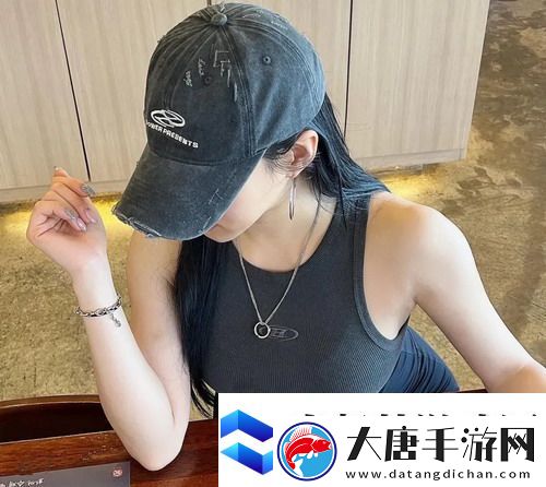 69美女直播-網(wǎng)友：感受魅力與活力的完美結(jié)合-心動(dòng)不已！
