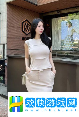 真實(shí)雙人插畫的引發(fā)熱潮-藝術(shù)家：體驗(yàn)跨越屏幕的互動(dòng)感-創(chuàng)新形式打破平庸！